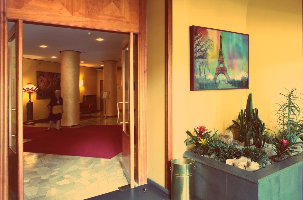 Hotel De Paris Terni Eksteriør bilde