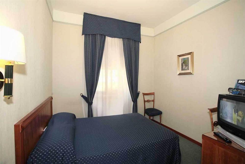 Hotel De Paris Terni Eksteriør bilde