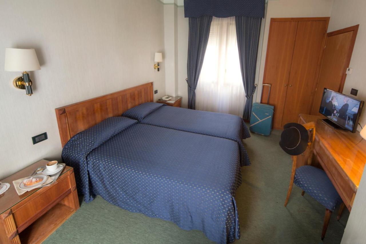 Hotel De Paris Terni Eksteriør bilde